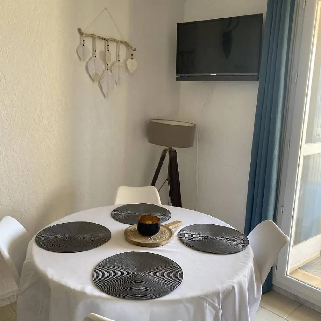 Appartement Sur La Plage - Parking - Terrasse Vue Mer - 1Er Etage Saintes-Maries-de-la-Mer